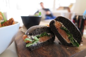 Pane al carbone vegetale